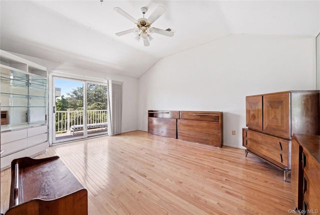 1233 Beech Street 54, Atlantic Beach, NY 11509