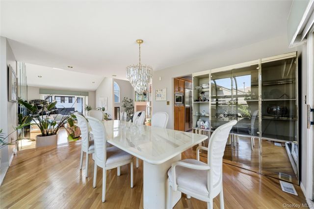1233 Beech Street 54, Atlantic Beach, NY 11509
