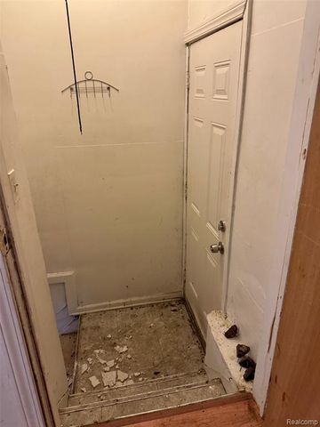 19913 Prevost Street, Detroit, MI 48235