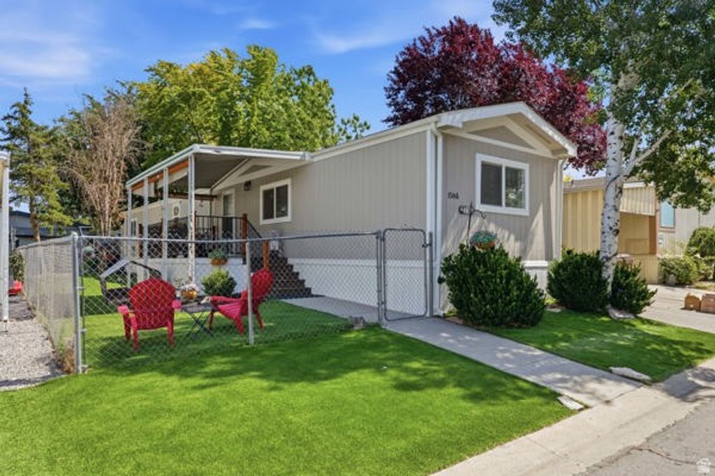 271 E CRESCENT DR ##158-A, Sandy, UT 84070 — photo 2