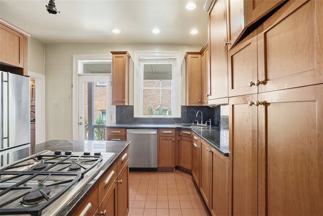 1001 Heberton St, Highland Park, PA 15206