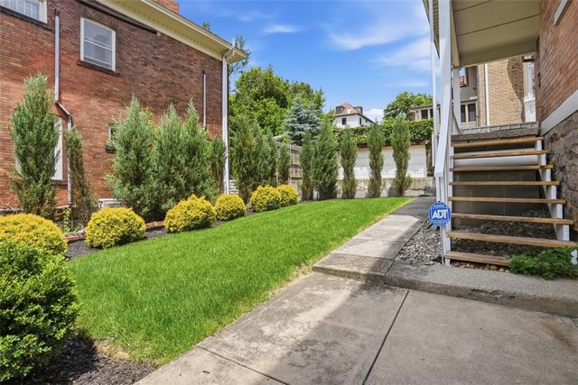 1001 Heberton St, Highland Park, PA 15206