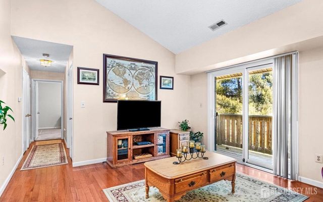 2310 Ravens Crest Drive, Plainsboro, NJ 08536