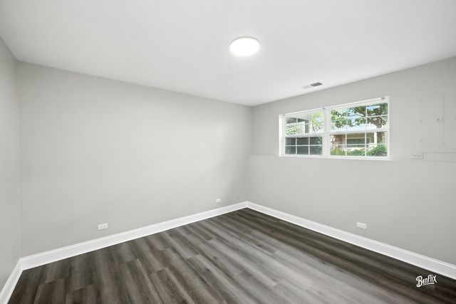 751 Cherry Creek Drive 751, Grayslake, IL 60030