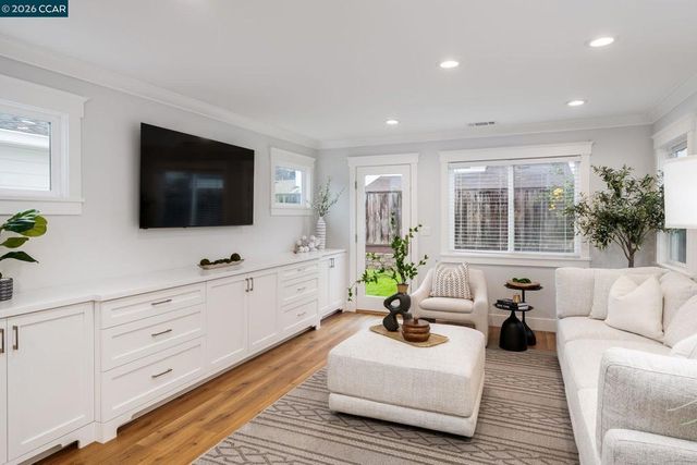 31303 31303 Santa Rita Way, Union City, CA 94587