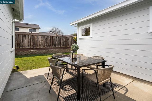 31303 31303 Santa Rita Way, Union City, CA 94587