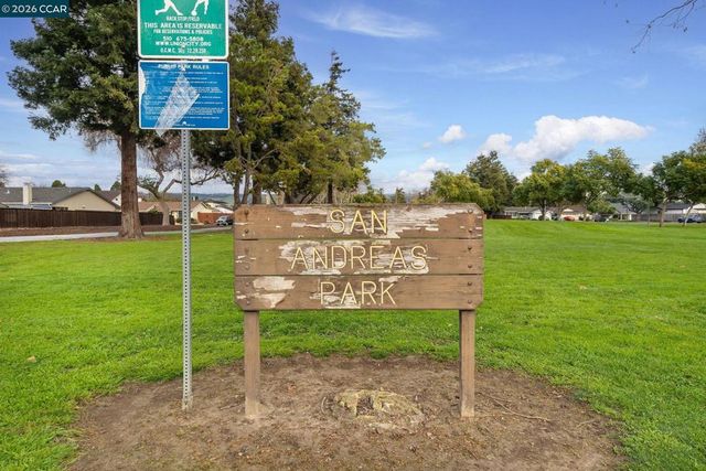 31303 31303 Santa Rita Way, Union City, CA 94587