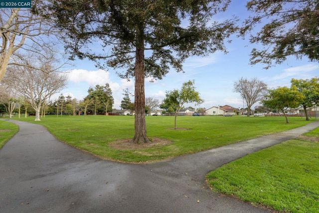 31303 31303 Santa Rita Way, Union City, CA 94587