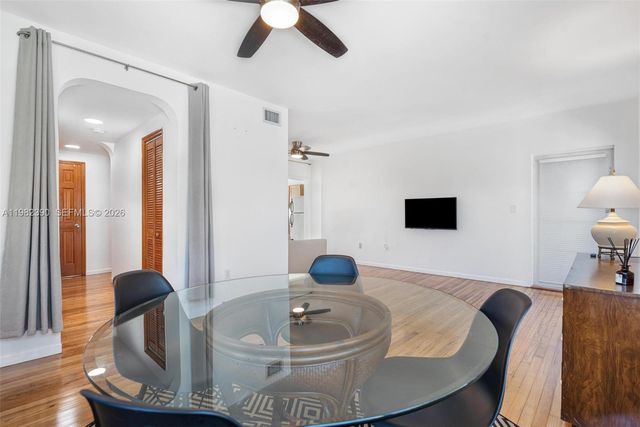 7207 Bay Dr 11, Miami Beach, FL 33141