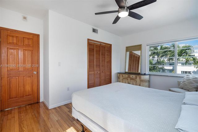 7207 Bay Dr 11, Miami Beach, FL 33141