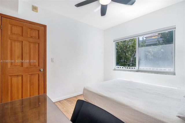 7207 Bay Dr 11, Miami Beach, FL 33141