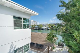 7207 Bay Dr 11, Miami Beach, FL 33141