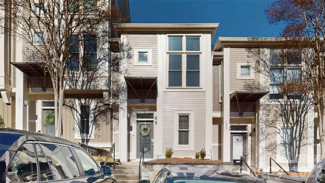 1009 Park West Drive, Charlotte, NC 28209