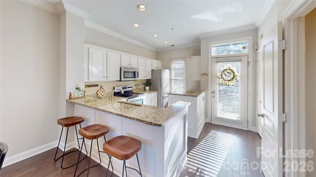 1009 Park West Drive, Charlotte, NC 28209