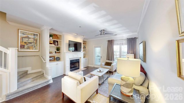 1009 Park West Drive, Charlotte, NC 28209