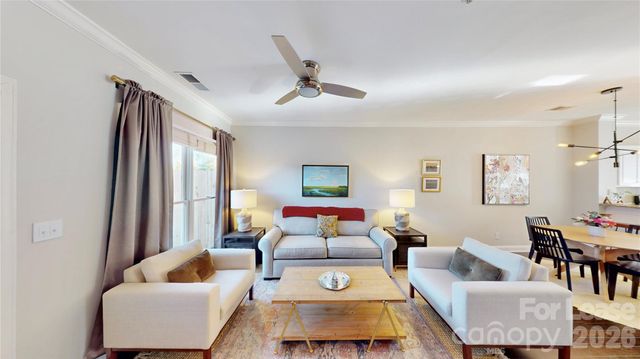 1009 Park West Drive, Charlotte, NC 28209