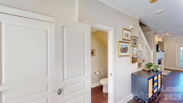 1009 Park West Drive, Charlotte, NC 28209