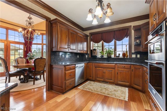 6445 Foxglove Drive, Medina, OH 44256