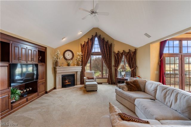 6445 Foxglove Drive, Medina, OH 44256