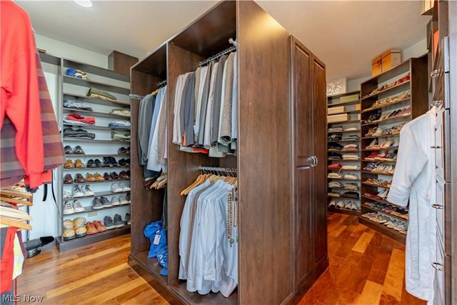 6445 Foxglove Drive, Medina, OH 44256