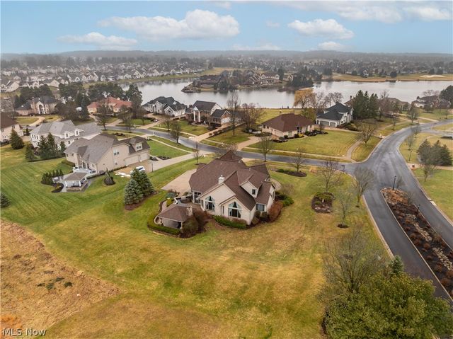 6445 Foxglove Drive, Medina, OH 44256