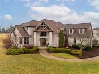 6445 Foxglove Drive, Medina, OH 44256