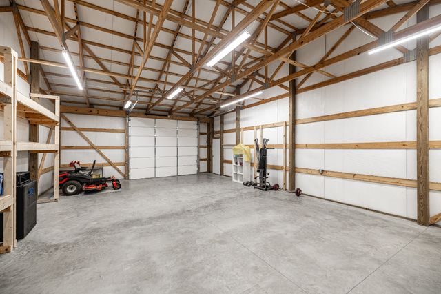 1008 E Evelyn Ct, Portland, TN 37148