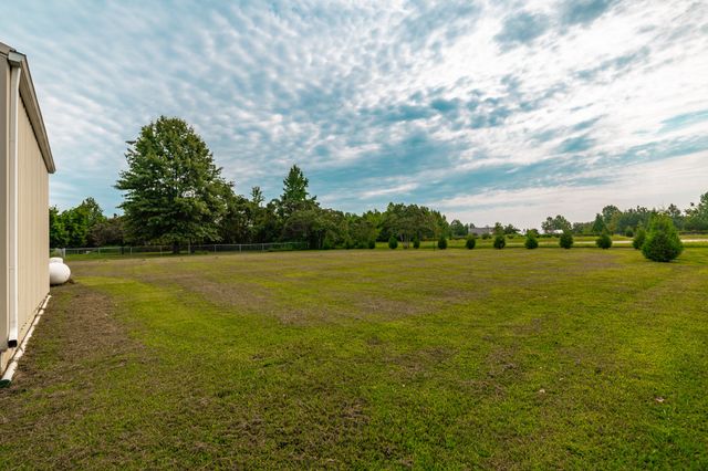 1008 E Evelyn Ct, Portland, TN 37148