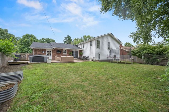 343 Curtin Drive, Lexington, KY 40503
