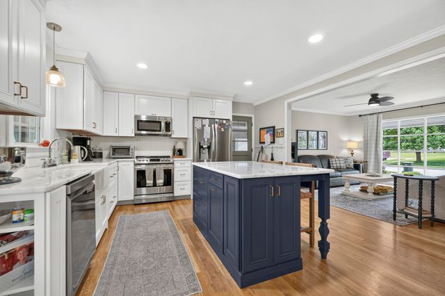 343 Curtin Drive, Lexington, KY 40503