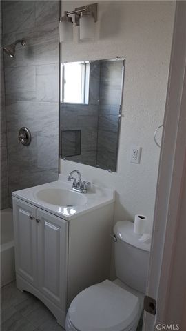 7014 Mountain View Avenue A, Huntington Park, CA 90255
