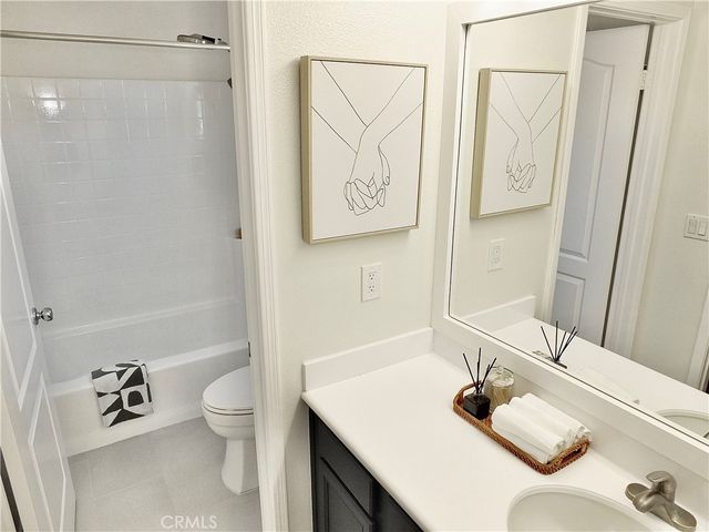 2471 Amelia Court, Signal Hill, CA 90755