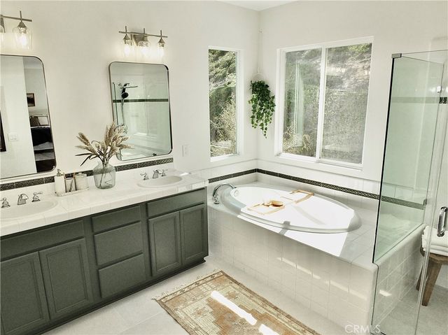 2471 Amelia Court, Signal Hill, CA 90755