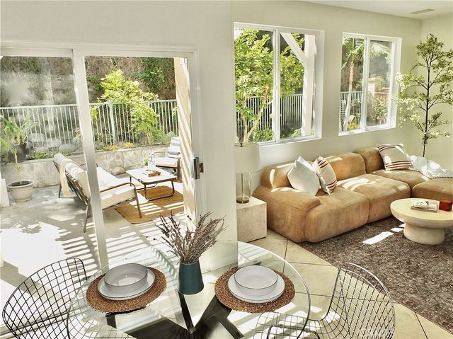 2471 Amelia Court, Signal Hill, CA 90755