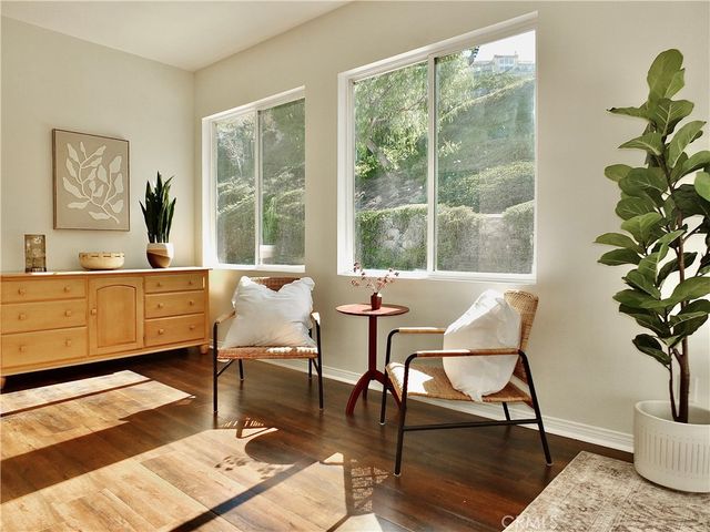 2471 Amelia Court, Signal Hill, CA 90755