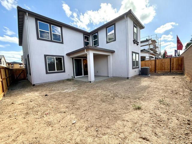 10084 Pixley Ct, Roseville, CA 95747