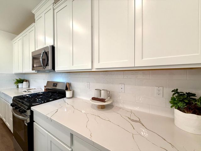 10084 Pixley Ct, Roseville, CA 95747