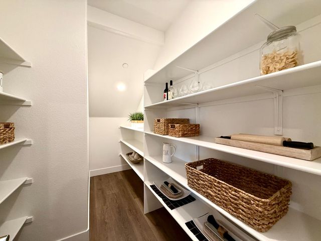 10084 Pixley Ct, Roseville, CA 95747