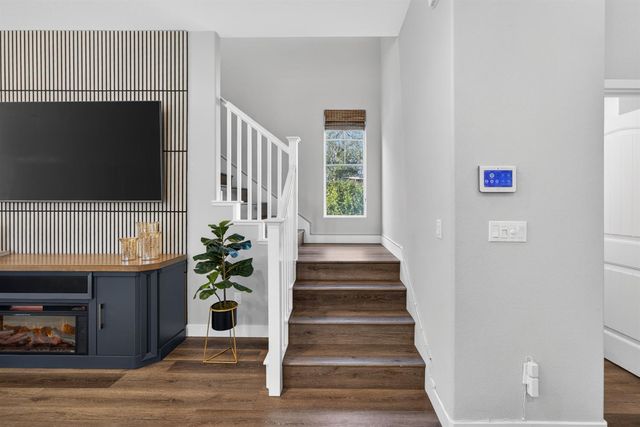 7544 Twin Bridges Ln, Citrus Heights, CA 95610