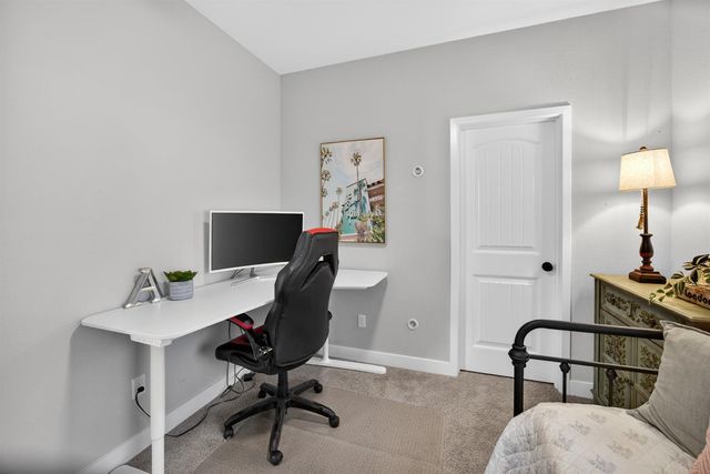 7544 Twin Bridges Ln, Citrus Heights, CA 95610