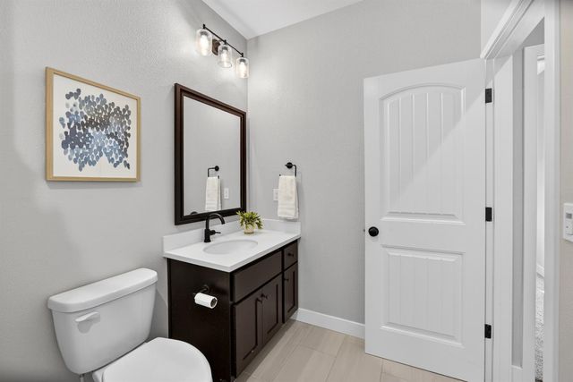 7544 Twin Bridges Ln, Citrus Heights, CA 95610