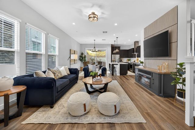 7544 Twin Bridges Ln, Citrus Heights, CA 95610