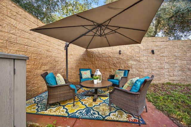 7544 Twin Bridges Ln, Citrus Heights, CA 95610