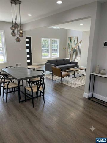 40 Philips Street, Bloomfield, NJ 07003