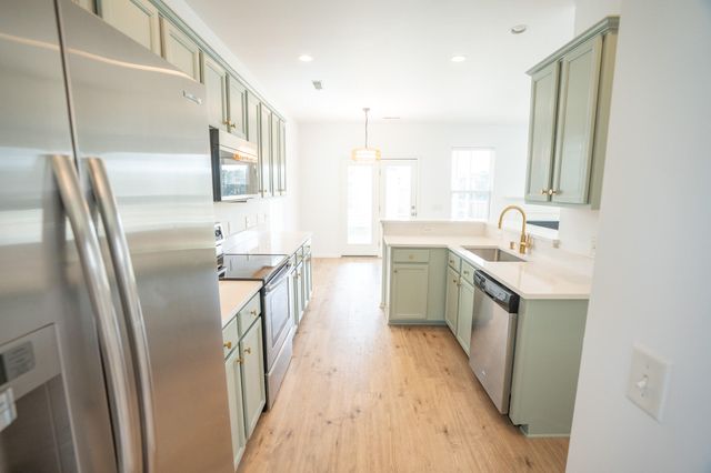 243 Cameron Street, Summerville, SC 29486