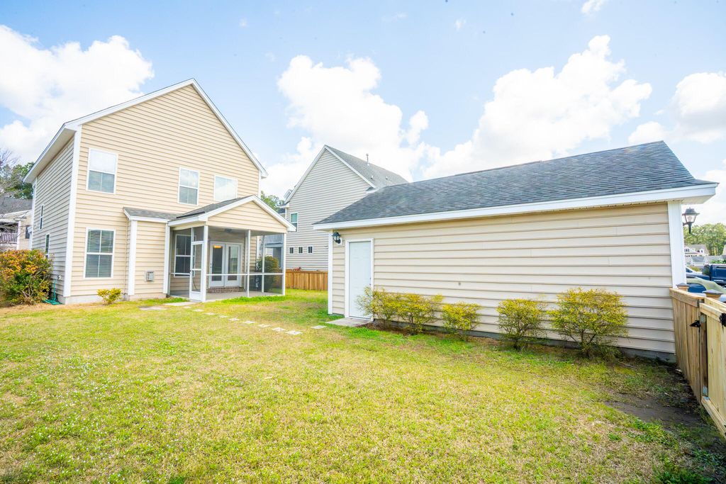 Image 31 of property listing at 243 Cameron Street, Summerville, SC 29486