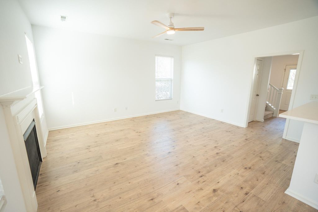 Image 8 of property listing at 243 Cameron Street, Summerville, SC 29486