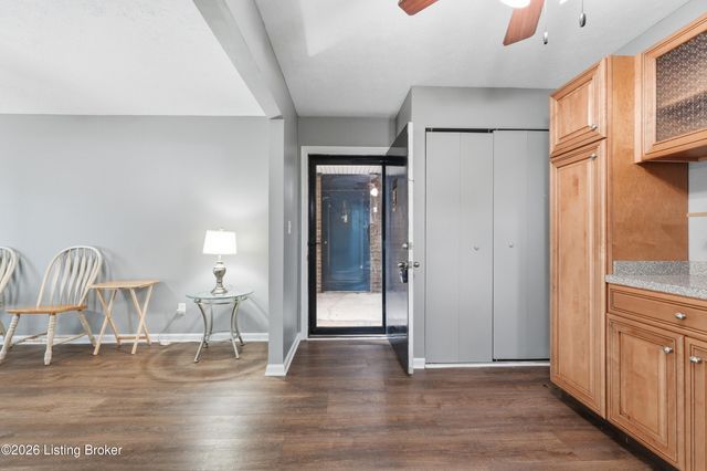 3505 Lodge Ln APT 111, Louisville, KY 40218