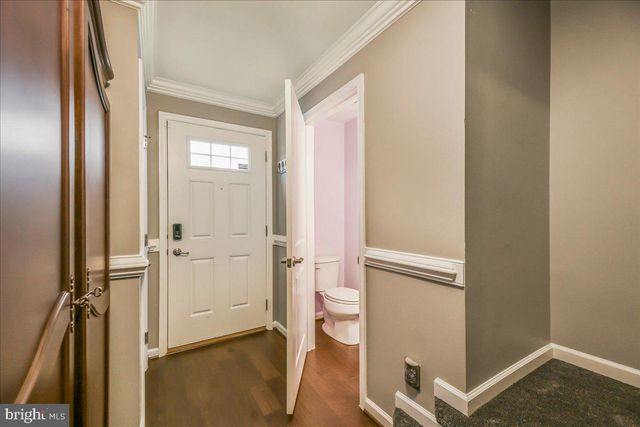 81 VILLAGE GREEN LN, Sicklerville, NJ 08081