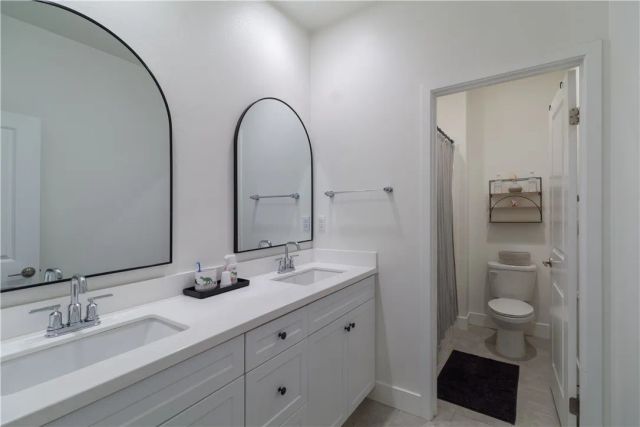 4129 Adishian Way, Corona, CA 92883